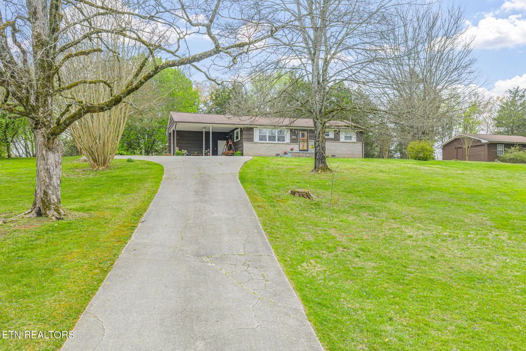 Photo of 6300 S Ruggles Ferry Pike, Knoxville, TN 37924 (MLS # 1337351)