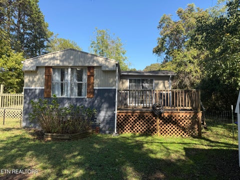 Tiny photo for 627 Clinch Ave, Clinton, TN 37716 (MLS # 1359656)