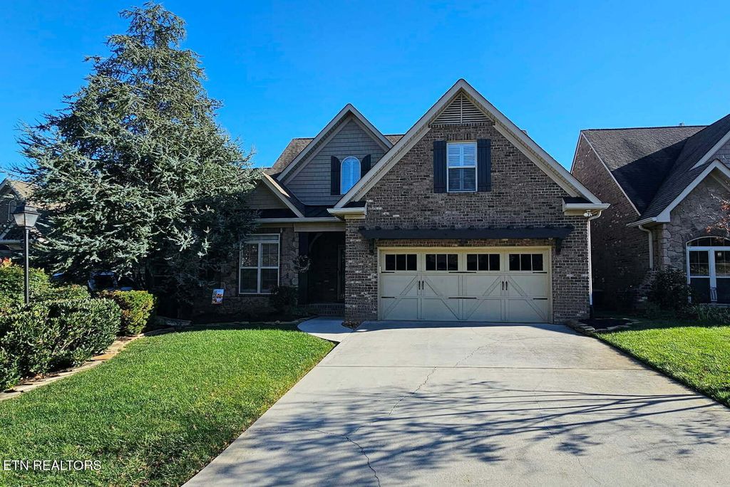 Photo of 1205 Bishops View Lane, Knoxville, TN 37932 (MLS # 1322945)
