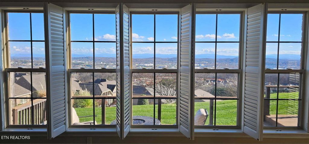 Photo of 1205 Bishops View Lane, Knoxville, TN 37932 (MLS # 1322945)