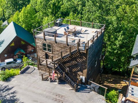 323 Silver Stone Way Pigeon Forge TN 37863