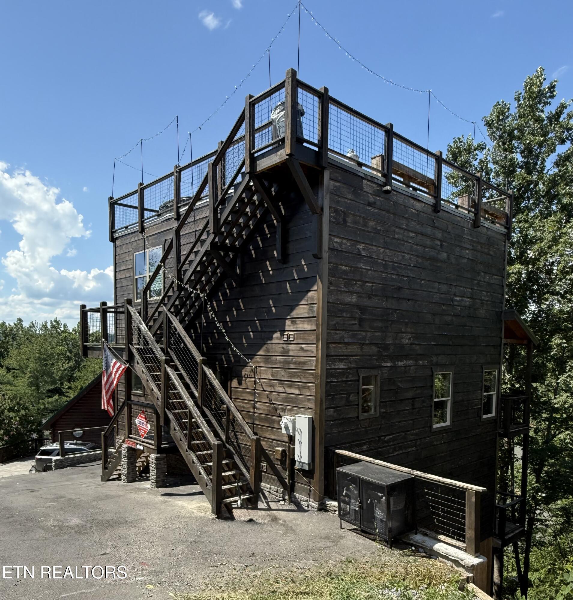 323 Silver Stone Way