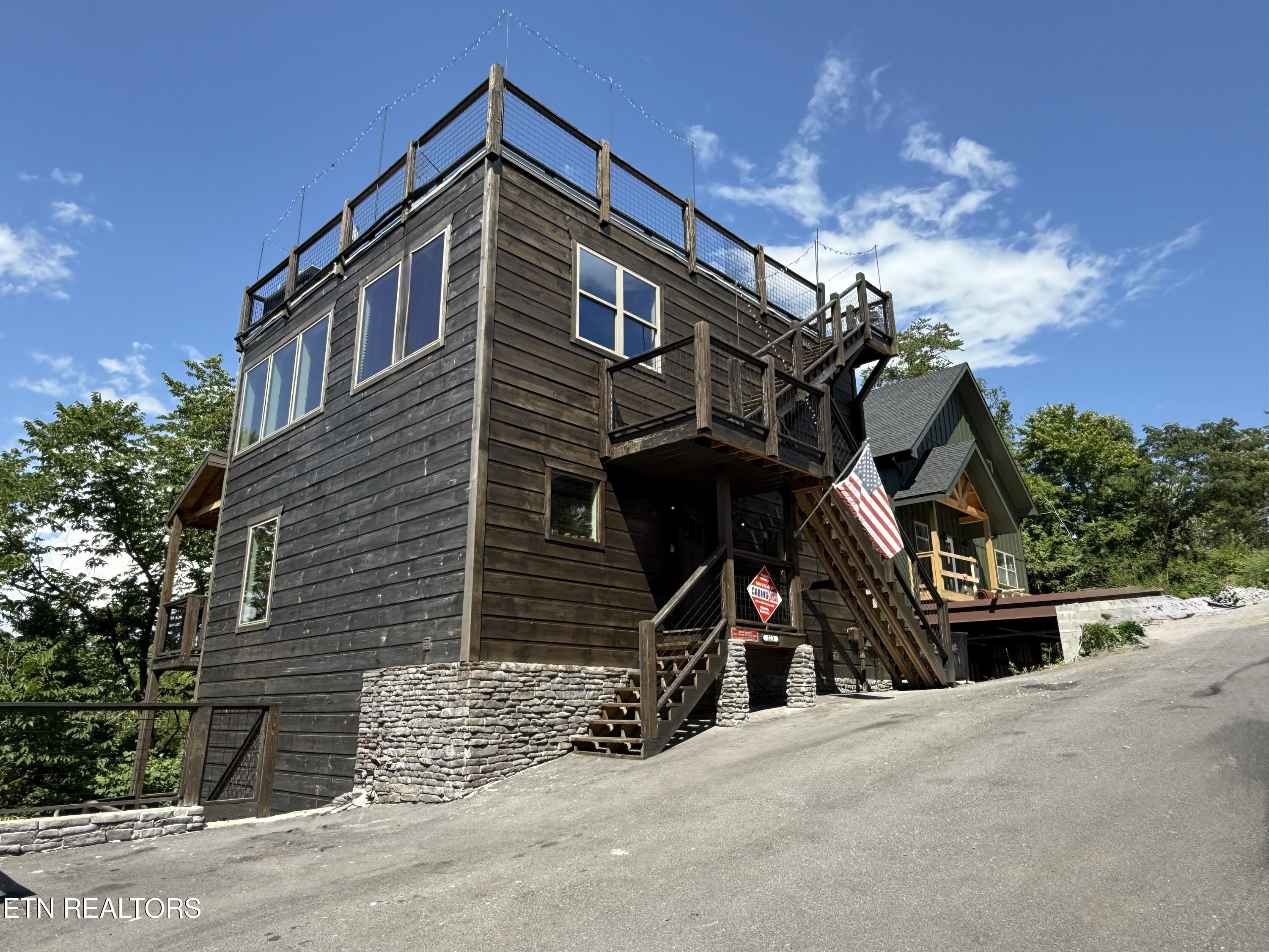323 Silver Stone Way