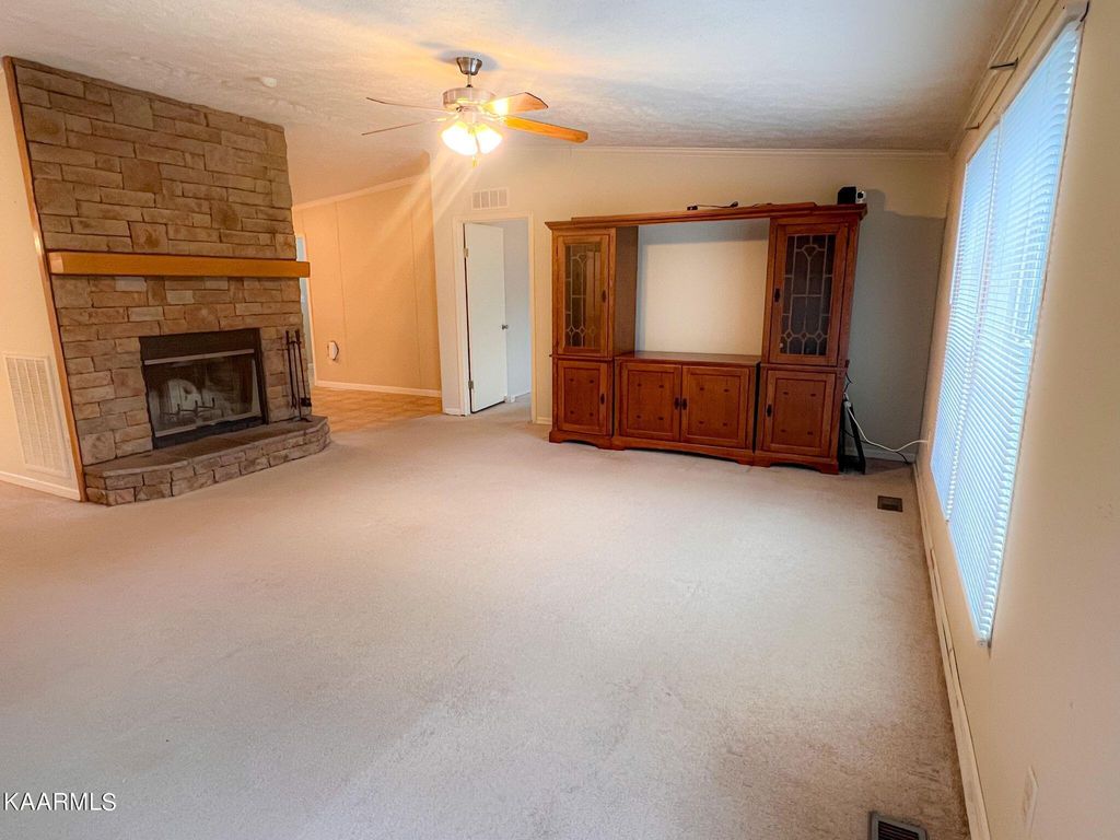 Photo of 3363 Maple Ave, Strawberry Plains, TN 37871 (MLS # 1213432)