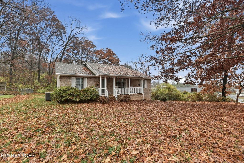 Photo of 5908 Tallent Rd, Knoxville, TN 37912 (MLS # 1323473)