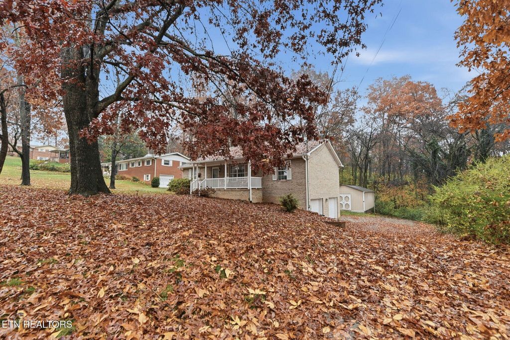 Photo of 5908 Tallent Rd, Knoxville, TN 37912 (MLS # 1323473)