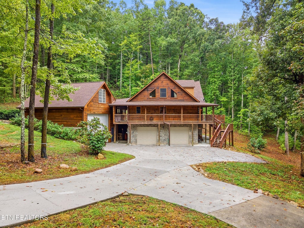 Photo of 156 Fencerail Gap Rd, Walland, TN 37886 (MLS # 1356733)