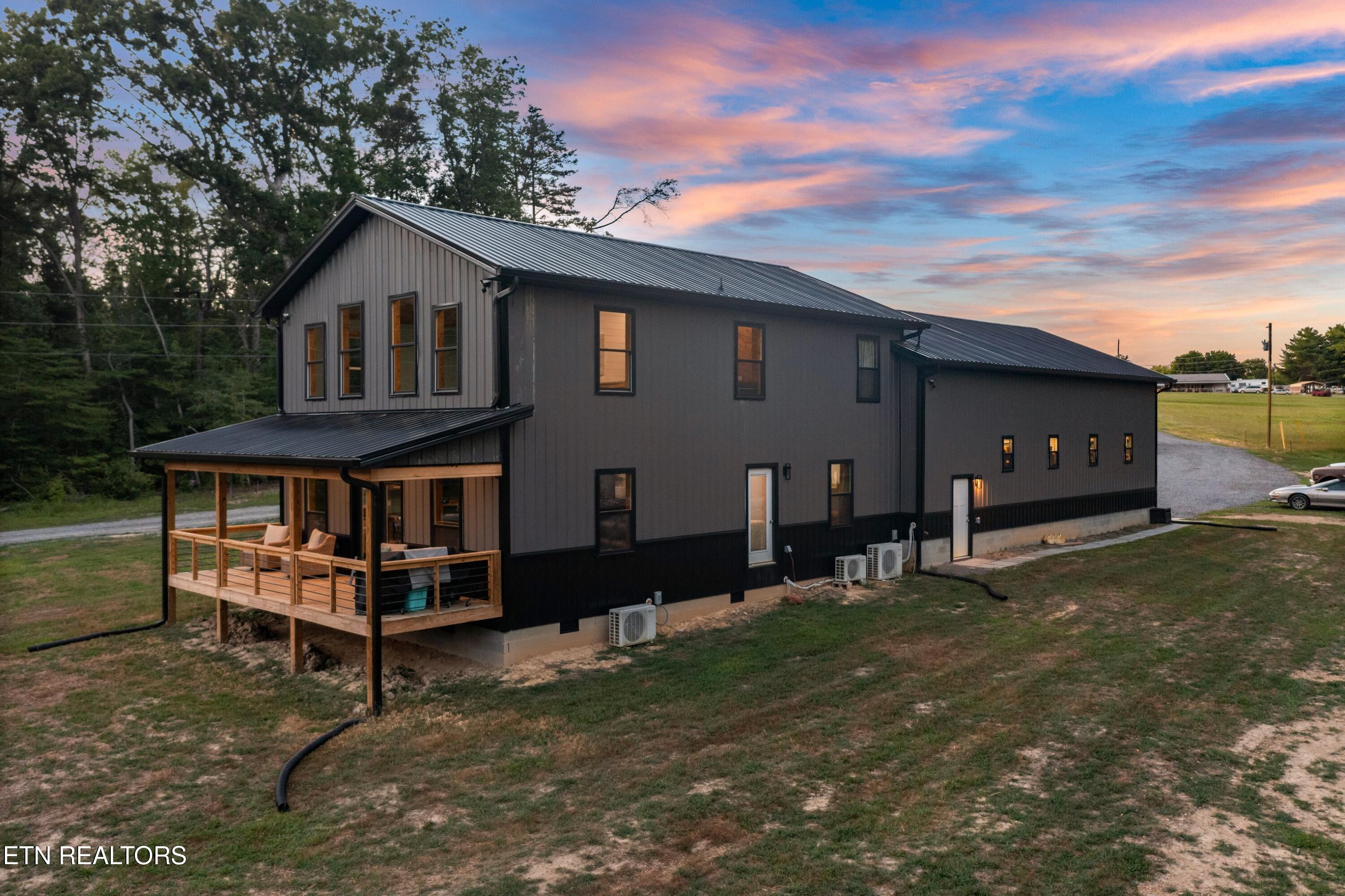 1689 E Highway 25 70