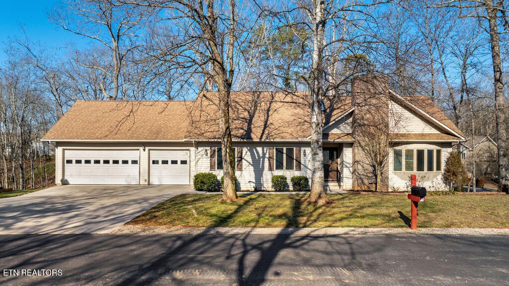 Photo of 200 Osage Place, Loudon, TN 37774 (MLS # 1328804)