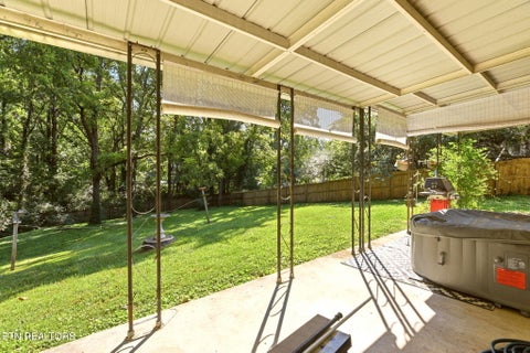 Tiny photo for 610 Michigan Ave, Oak Ridge, TN 37830 (MLS # 1353821)