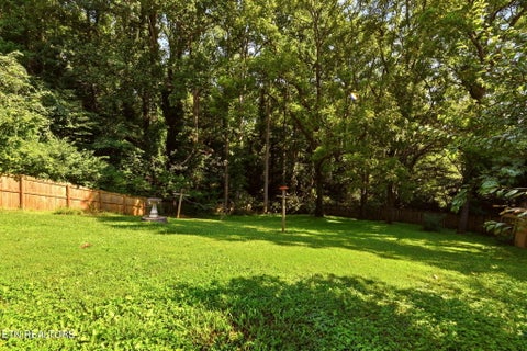 Tiny photo for 610 Michigan Ave, Oak Ridge, TN 37830 (MLS # 1353821)