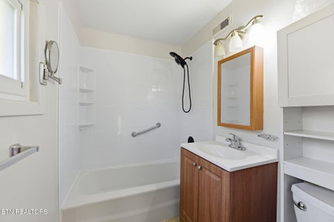 Tiny photo for 610 Michigan Ave, Oak Ridge, TN 37830 (MLS # 1353821)