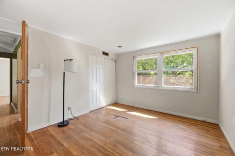Tiny photo for 610 Michigan Ave, Oak Ridge, TN 37830 (MLS # 1353821)