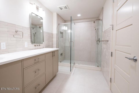 Tiny photo for 122 Stadium Way #514, Knoxville, TN 37915 (MLS # 1332573)