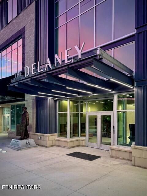 122 Stadium Way 514