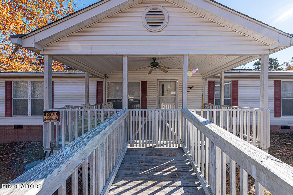 1835 SW Circle Drive