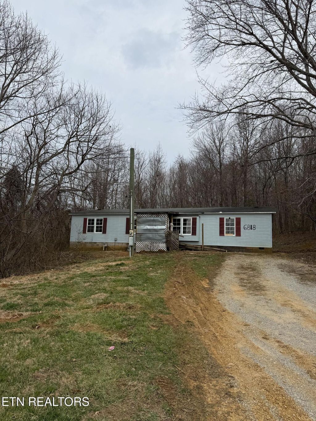 Photo of 6818 Tindell Lane, Knoxville, TN 37918 (MLS # 1330587)