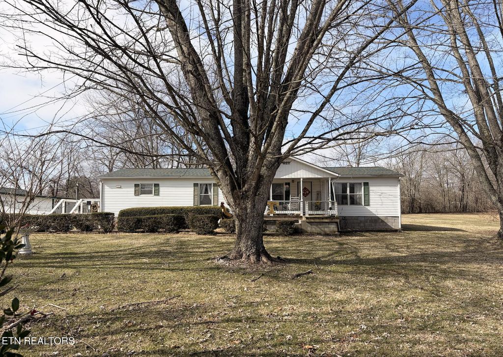 Photo of 65 Dorton Access Rd, Crossville, TN 38555 (MLS # 1328839)