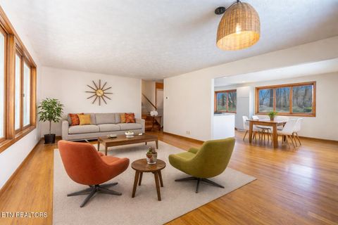 Tiny photo for 106 Disston Rd, Oak Ridge, TN 37830 (MLS # 1334866)