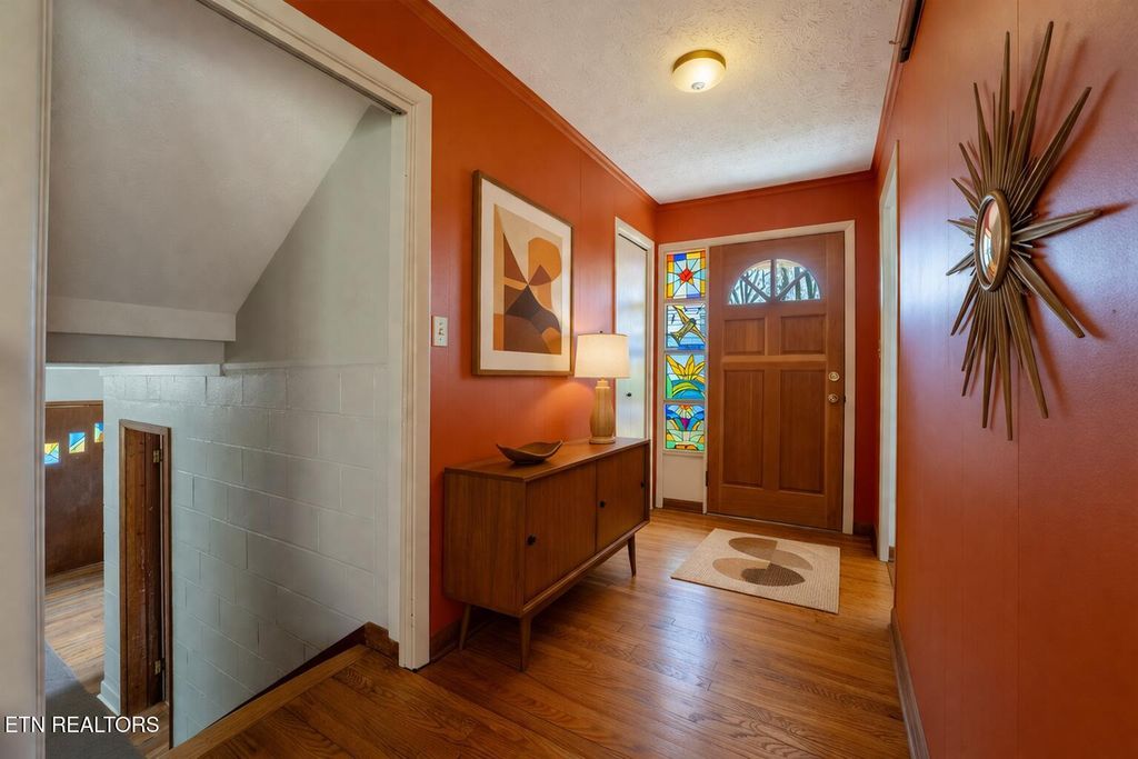 Photo of 106 Disston Rd, Oak Ridge, TN 37830 (MLS # 1334866)