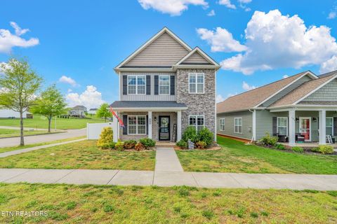 Photo of 101 Hardinberry St, Oak Ridge, TN 37830 (MLS # 1337191)