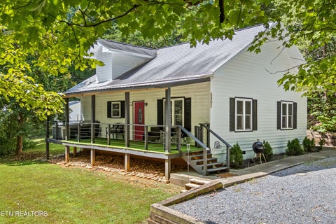 Tiny photo for 3401 Mountain Overlook Way, Sevierville, TN 37876 (MLS # 1355546)