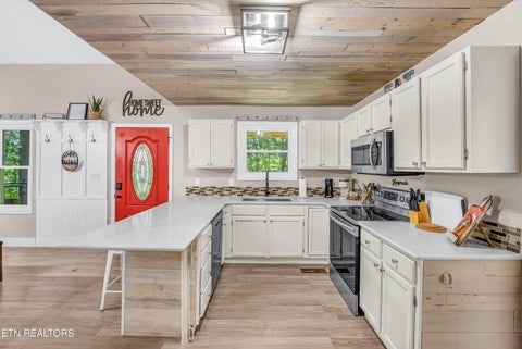 Tiny photo for 3401 Mountain Overlook Way, Sevierville, TN 37876 (MLS # 1355546)