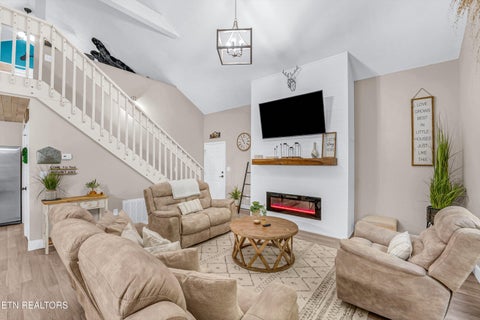 Tiny photo for 3401 Mountain Overlook Way, Sevierville, TN 37876 (MLS # 1355546)