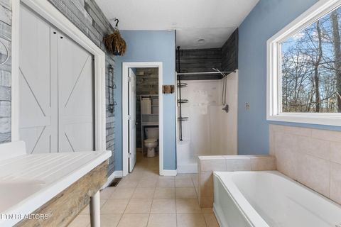 Tiny photo for 400 Cabbage Cemetery Rd, Washburn, TN 37888 (MLS # 1328295)