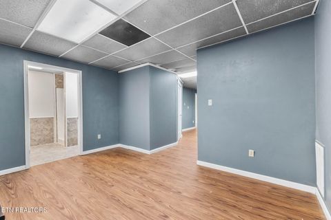 Tiny photo for 400 Cabbage Cemetery Rd, Washburn, TN 37888 (MLS # 1328295)