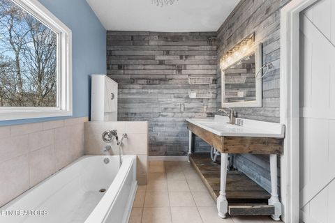 Tiny photo for 400 Cabbage Cemetery Rd, Washburn, TN 37888 (MLS # 1328295)