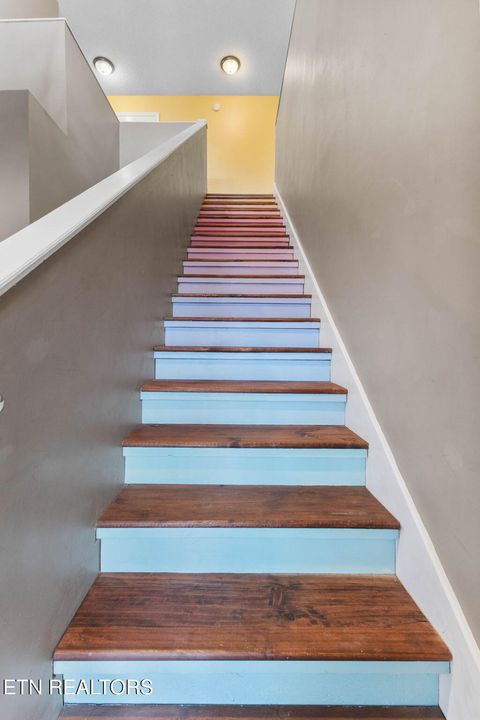 Tiny photo for 400 Cabbage Cemetery Rd, Washburn, TN 37888 (MLS # 1328295)