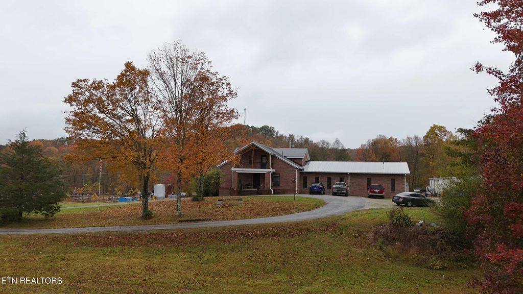 Photo of 3651 Baker Hwy, Huntsville, TN 37756 (MLS # 1320210)