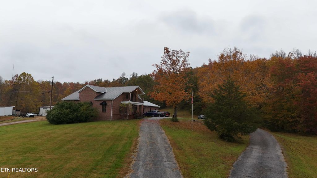 Photo of 3651 Baker Hwy, Huntsville, TN 37756 (MLS # 1320210)