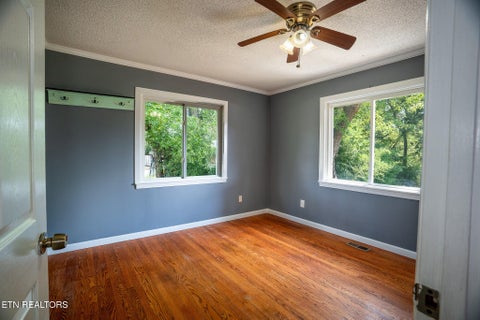 Tiny photo for 1020 Hillcrest Drive, Lenoir City, TN 37772 (MLS # 1355669)