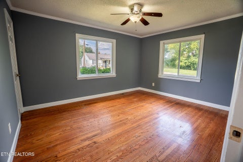 Tiny photo for 1020 Hillcrest Drive, Lenoir City, TN 37772 (MLS # 1355669)