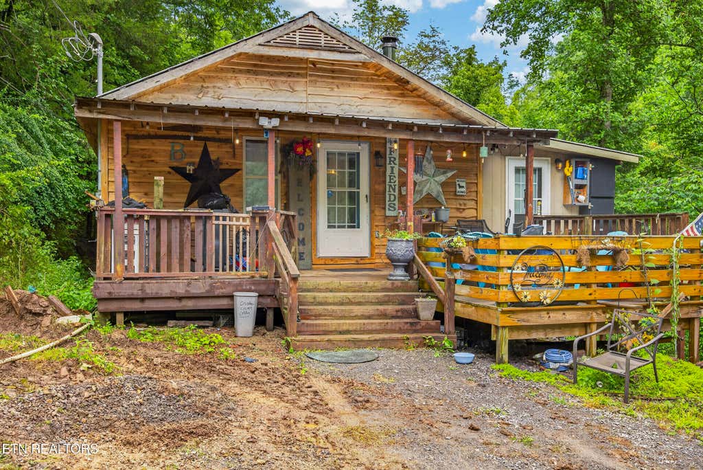 Photo of 339 Wheeler Town Lane, Bloomington Springs, TN 38545 (MLS # 1348029)