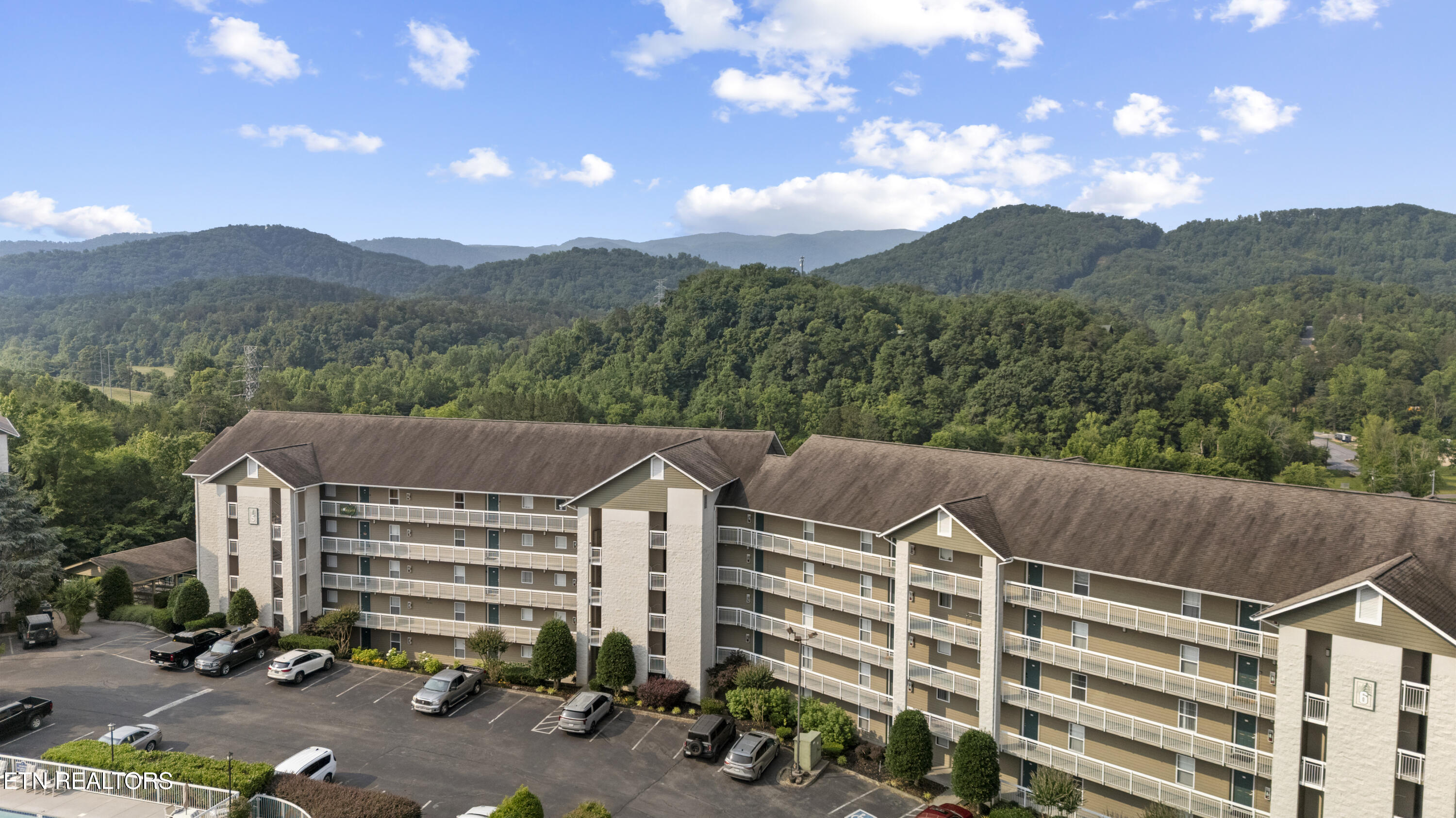 205 Ogle Dr 614