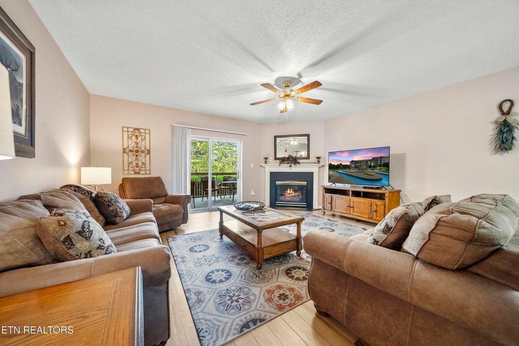 Photo of 205 Ogle Dr Dr #614, Pigeon Forge, TN 37863 (MLS # 1303291)