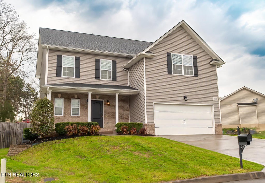 Photo of 2105 Indigo Wood Court, Knoxville, TN 37920 (MLS # 1258776)