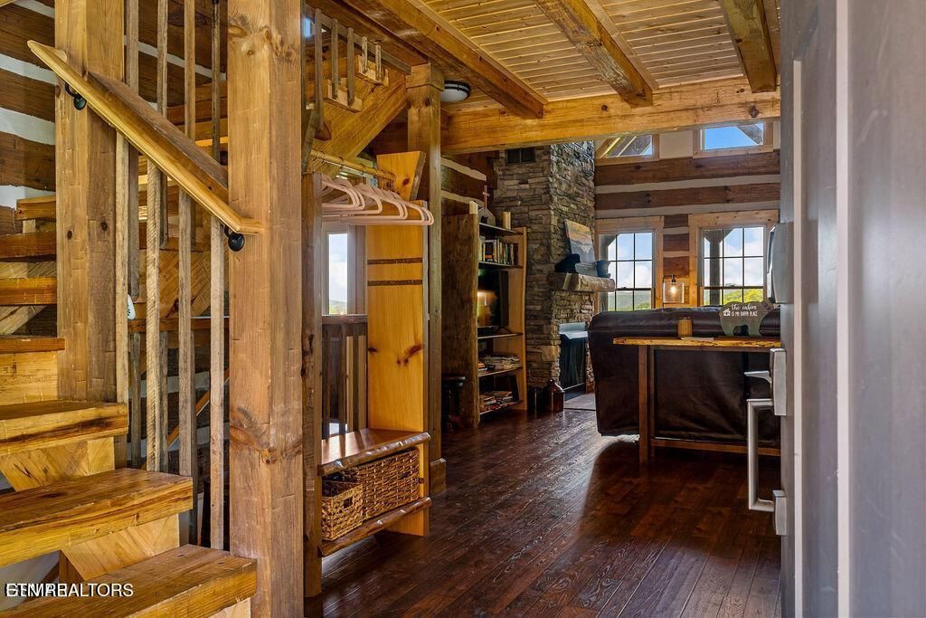 Photo of 335 Hawken Drive, Walland, TN 37886 (MLS # 1340522)