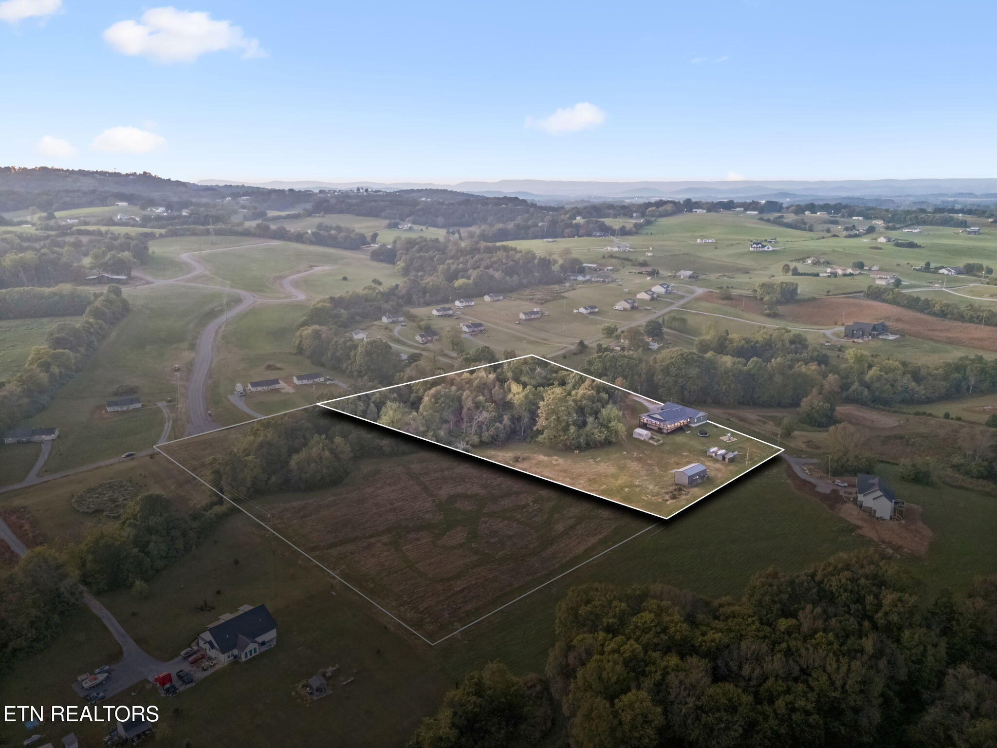 502 Coile Rd