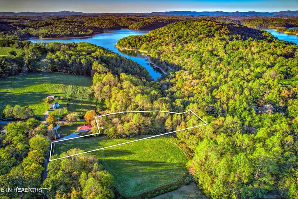 Photo of 0 Ridge Circle Rd, Andersonville, TN 37705 (MLS # 1280024)