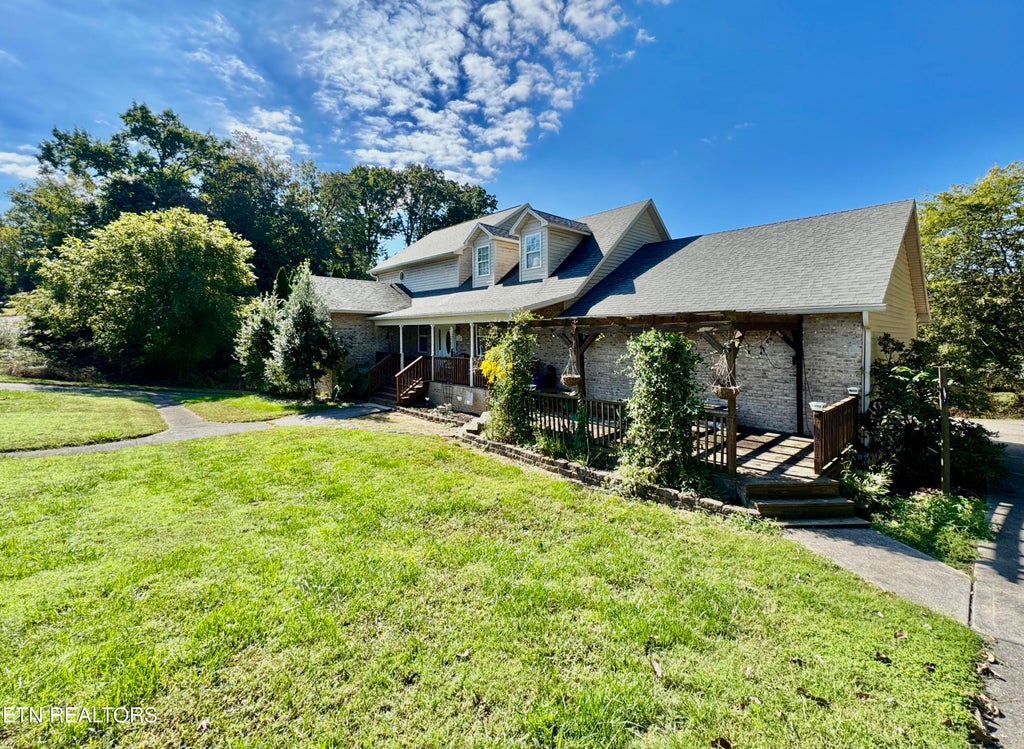 Photo of 1629 Riceland Drive, Sevierville, TN 37862 (MLS # 1360655)