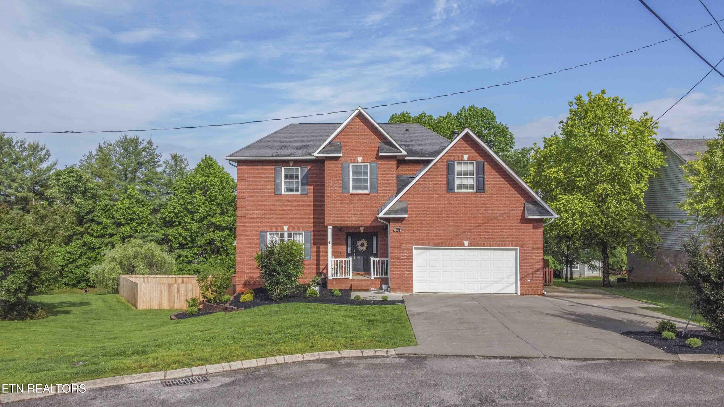 160 Brentwood Place