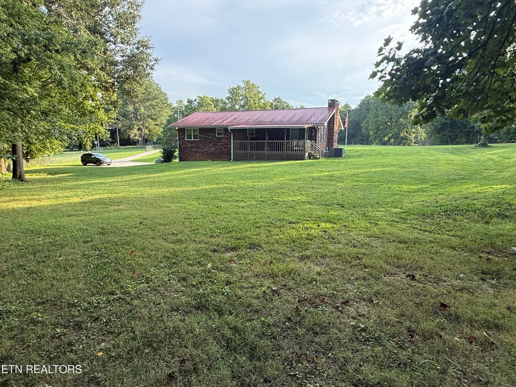 Photo of 7394 Back Valley Rd, Evensville, TN 37332 (MLS # 1351757)