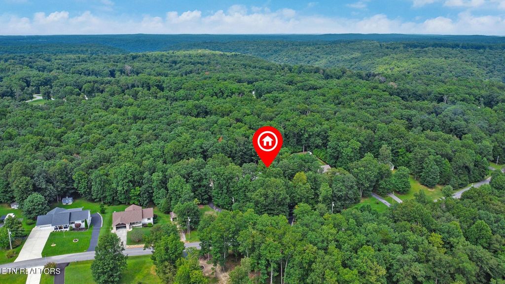 Photo of 1115 Sunset Ridge Drive, Crossville, TN 38571 (MLS # 1312622)
