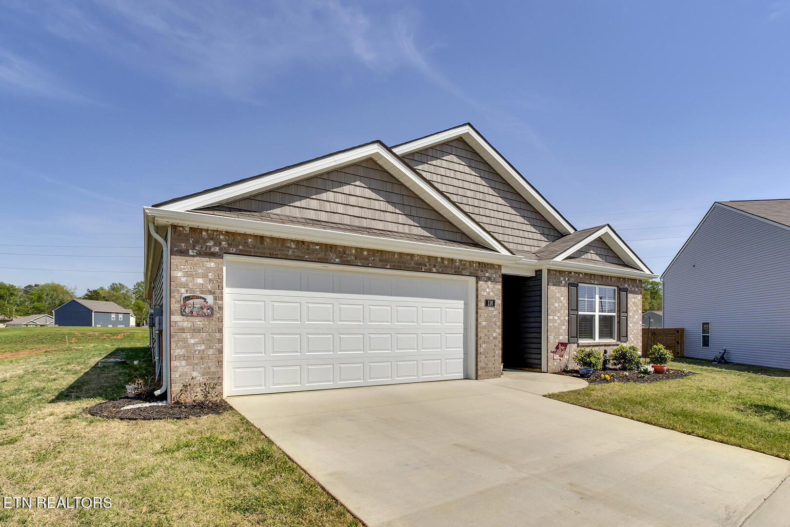 116 Westwood Circle