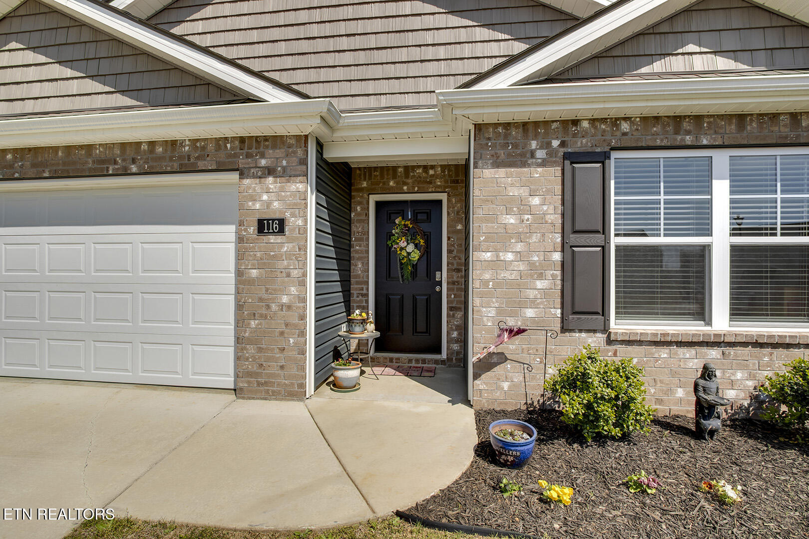 116 Westwood Circle