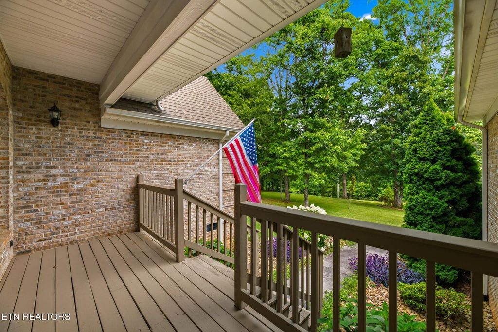 Photo of 268 Woodhaven Drive, Vonore, TN 37885 (MLS # 1348909)